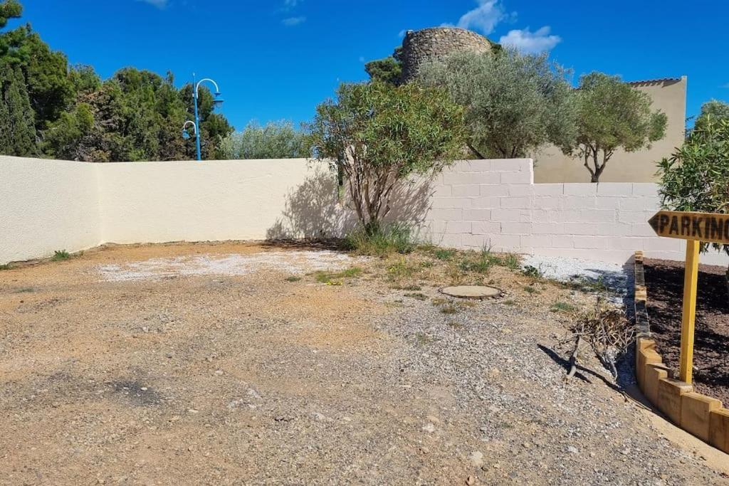 Charmante Maison, Idealement Situee Fitou Bagian luar foto